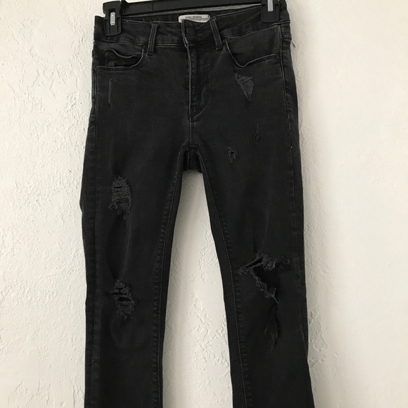 Zara Distressed Jeans - Picture 5 of 6